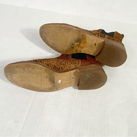 MADEWELL Ainsley Chelsea Boot in Spotted Calf Hair - Picture 10 of 16